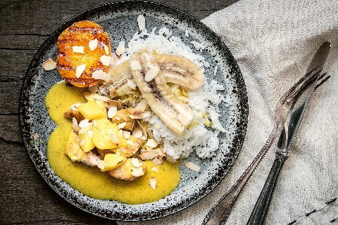 Riz Casimir with banana, pear and peach