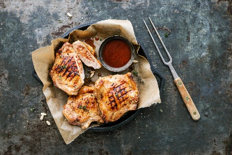 Côtelettes farcies au barbecue