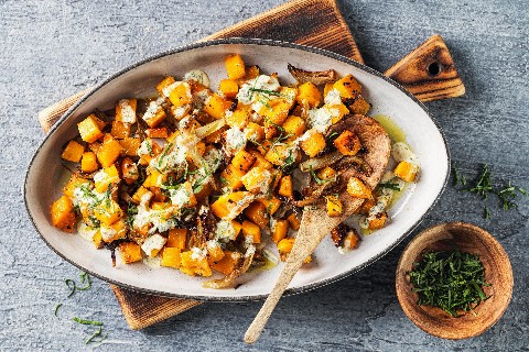 Salade de courge et dressing au yogourt