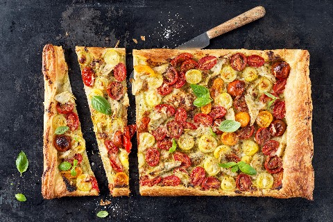 Tarte aux tomates et aux artichauts