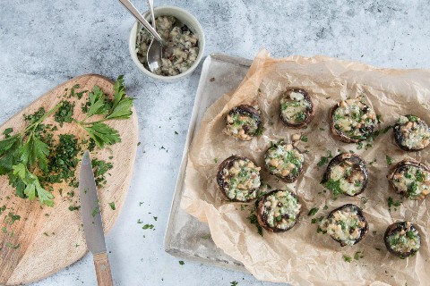Champignon ripieni con gorgonzola e pera