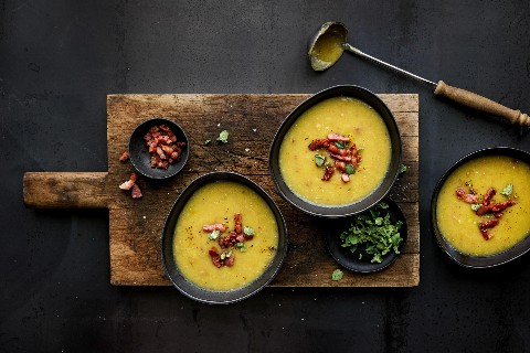 Kartoffelsuppe mit Speck