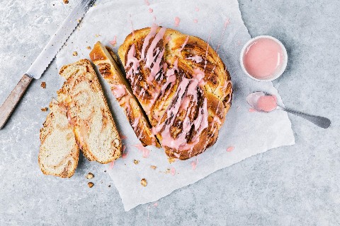 Couronne à la rhubarbe