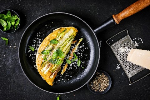 Asparagus soufflé omelette