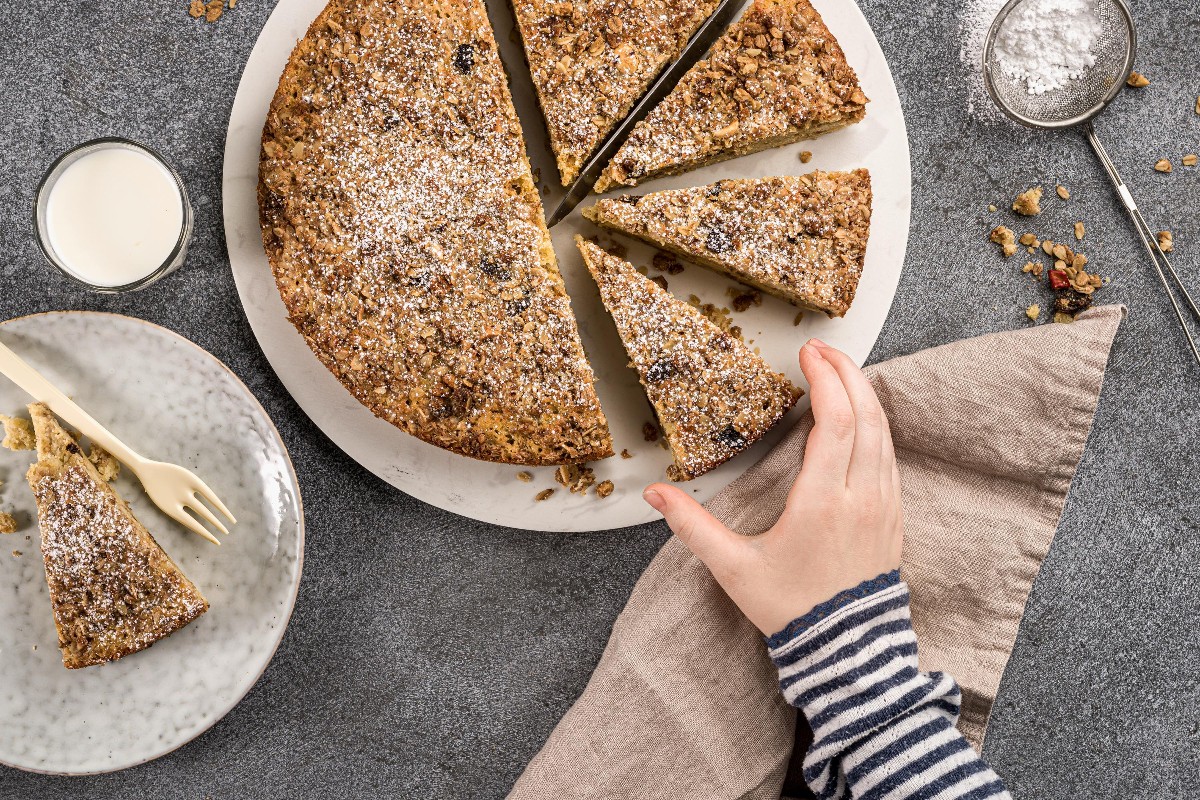 Crispy muesli banana cake - Recipes | little FOOBY