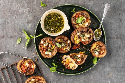 Champignons farcis (caprese)