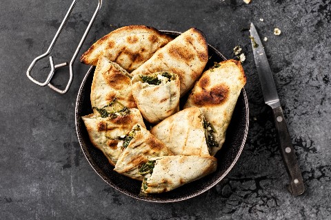 Grilled mini gözleme