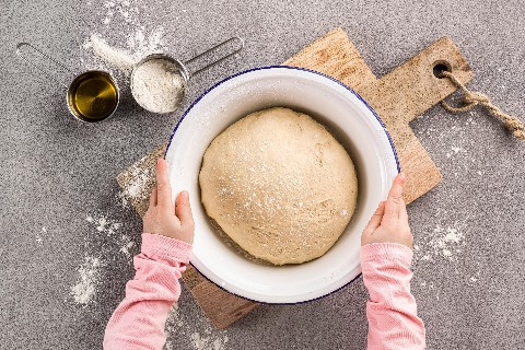 Selbstgemachter Pizzateig