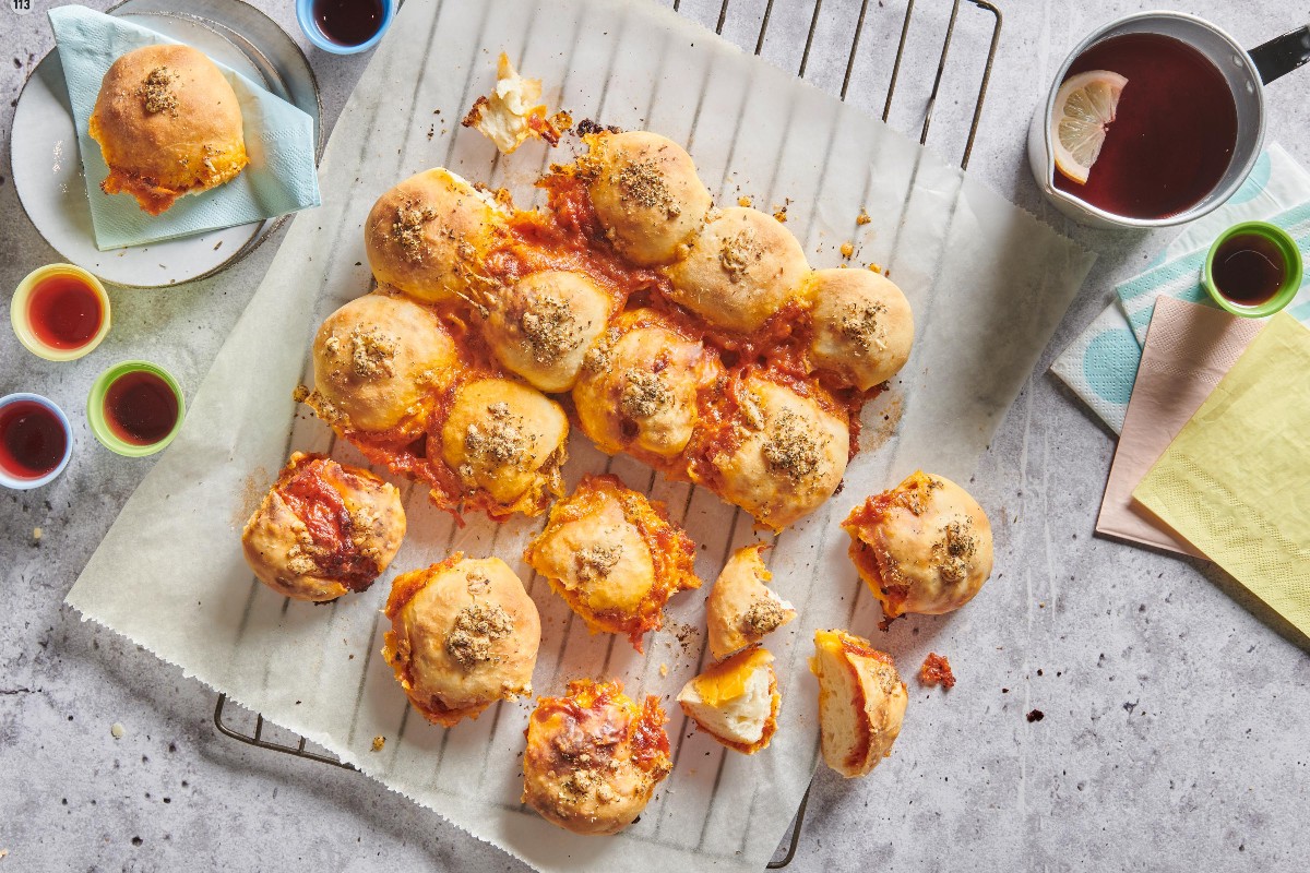 Small pizza balls - Recipes | little FOOBY