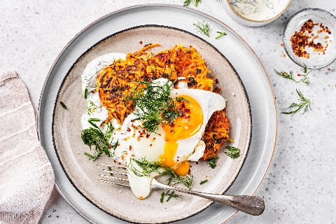 Süsskartoffel-Rösti mit Spiegelei