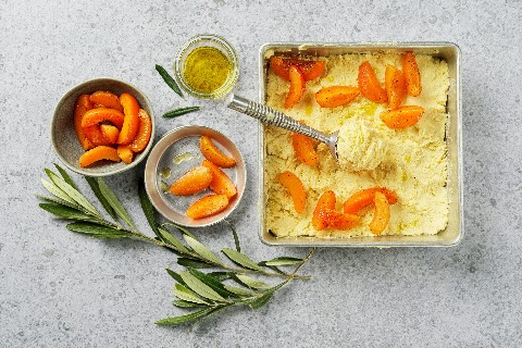 Olivenöl-Glace mit Aprikosen