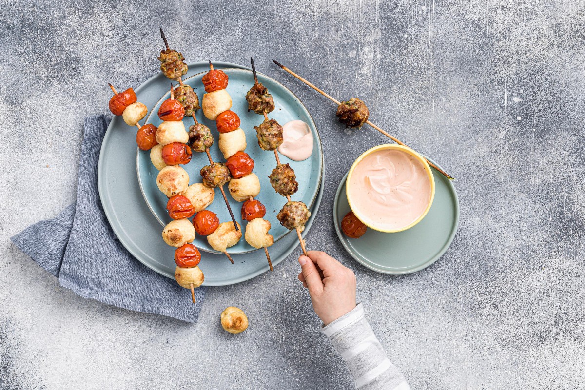 Mince and pizza kebabs - Recipes | little FOOBY
