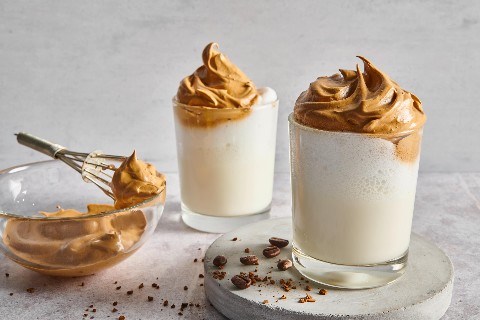 Dalgona Coffee