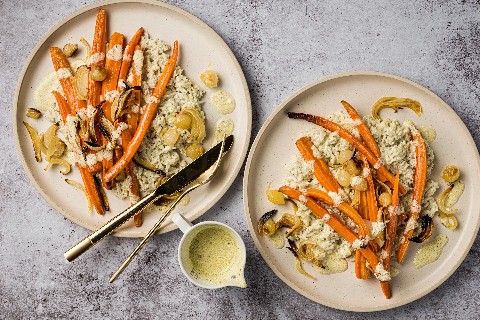 Carottes rôties et riz aux fines herbes