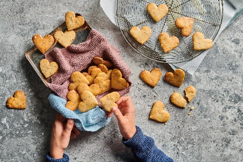 Cuoricini con nocciole e limone