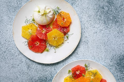 Zitrus-Burrata-Salat