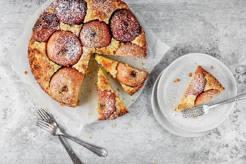 Bratapfel-Mandelkuchen