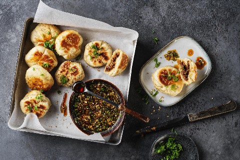 Gebratene Bao-Brötli mit Pilzfüllung