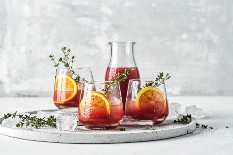 Limonata di melagrana e arance