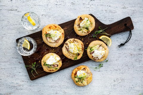 Mini-pizzas aux échalotes