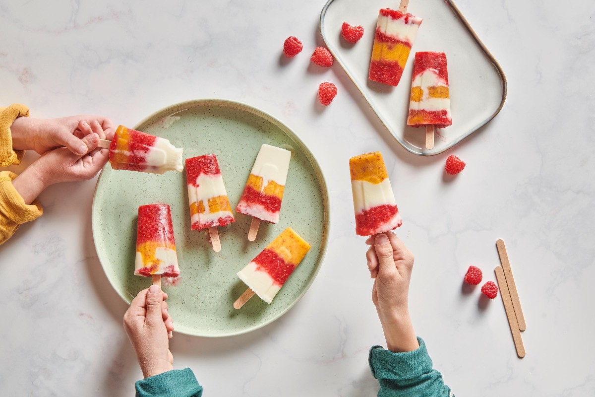 Peach & raspberry yoghurt ice lollies - Recipes | little FOOBY