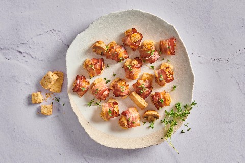 Spicy mushroom and bacon sablés