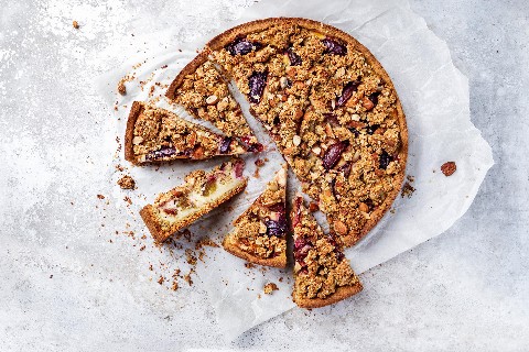 Zwetschgen-Quark-Streuselkuchen