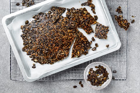 Kürbiskerne-Sesam-Brittle