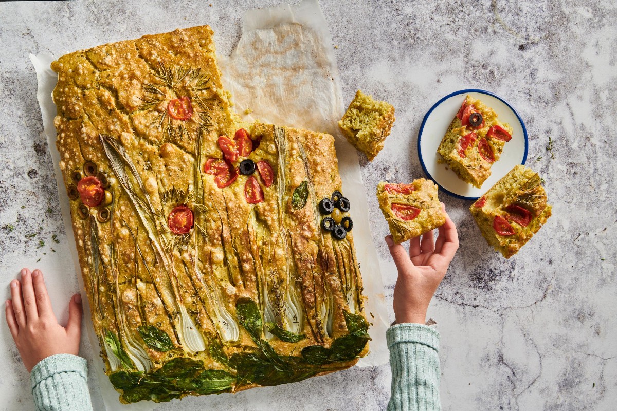 Green garden focaccia - Recipes | little FOOBY