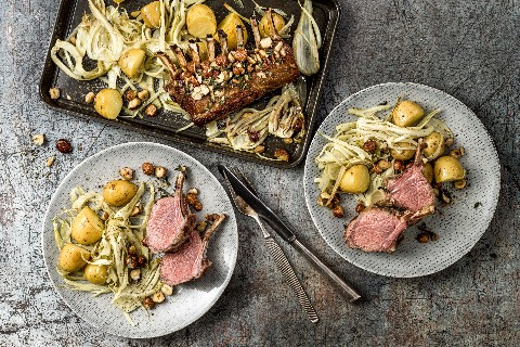 Lammracks mit Fenchel und Baby-Kartoffeln