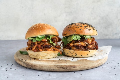 Pulled Mushroom Burger