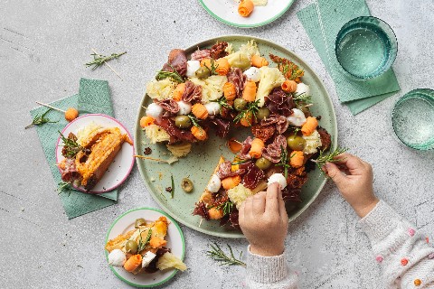 Aperitif wreath