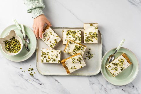 Carrot cake tray bake