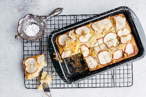 Einfacher veganer Apfelkuchen