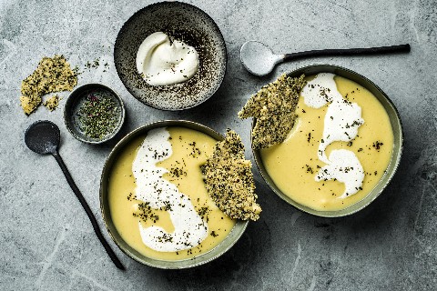 Kräuterteesuppe