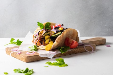 Sabich con hummus