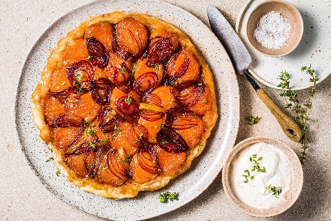 Salzige Aprikosen-Tarte Tatin