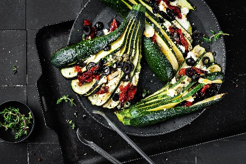 Grilled Mediterranean courgette fans