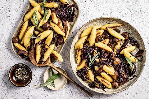 Schupfnudeln mit Rotkraut