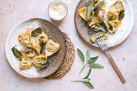 Tortelloni ricotta e spinaci