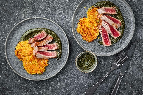Gelbflossen-Thunfisch mit Pastinaken-Rösti