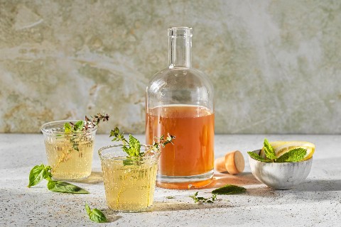 Sciroppo di erbe aromatiche