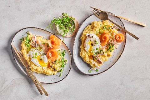 Polenta au fromage et œuf poché