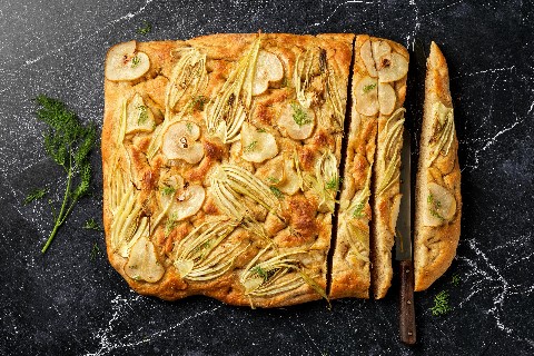 Focaccia pere e finocchio