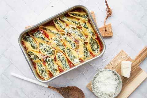 Conchiglioni mit Ricotta-Spinat-Füllung