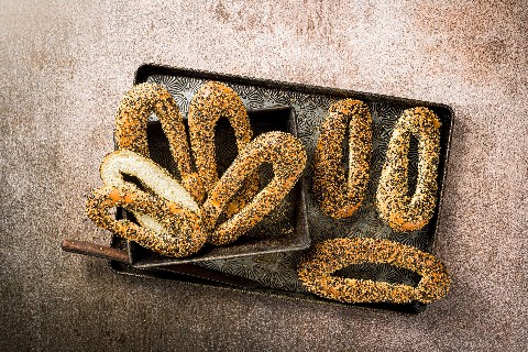 Ovale Sesam-Bagels