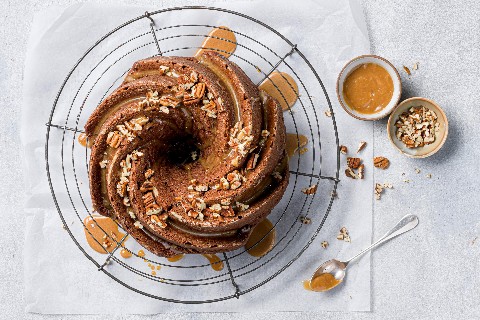 Veganer Schokoladen-Gugelhopf