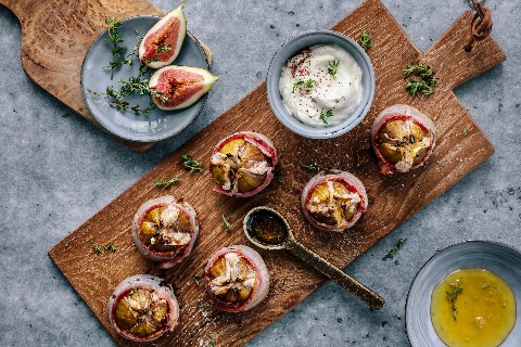 Fichi avvolti nella pancetta