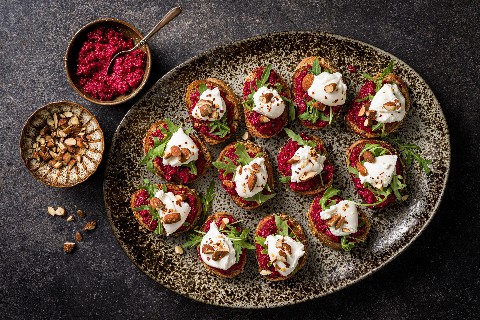 Randenpesto-Crostini