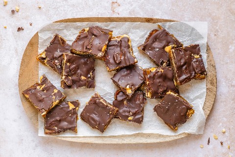 Date bark